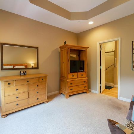 4Br Walk-In - Foosball Table - Hot Tub - Fire Pit - Free Tickets Included - Dv166 Бренсон Екстер'єр фото