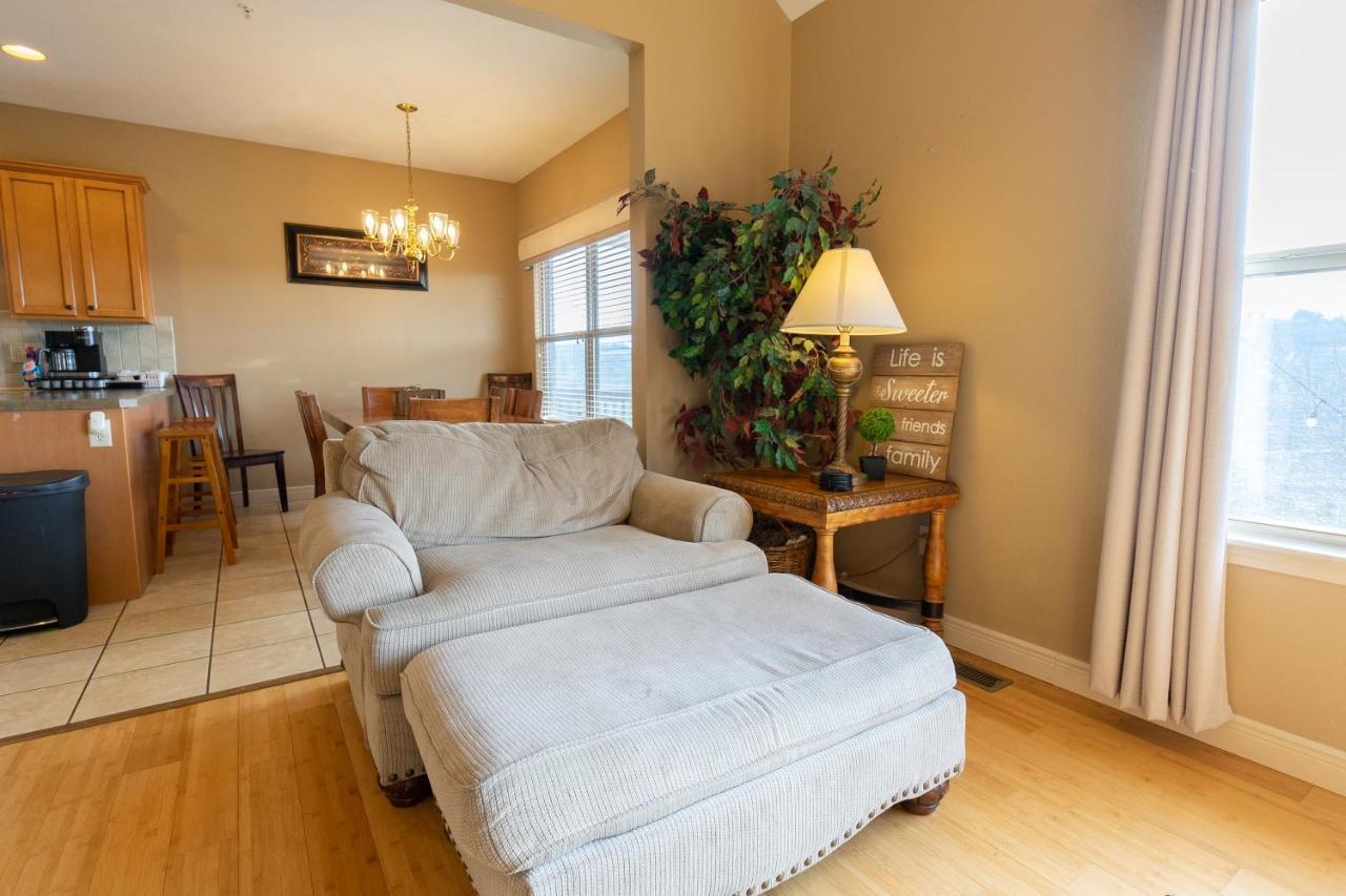 4Br Walk-In - Foosball Table - Hot Tub - Fire Pit - Free Tickets Included - Dv166 Бренсон Екстер'єр фото