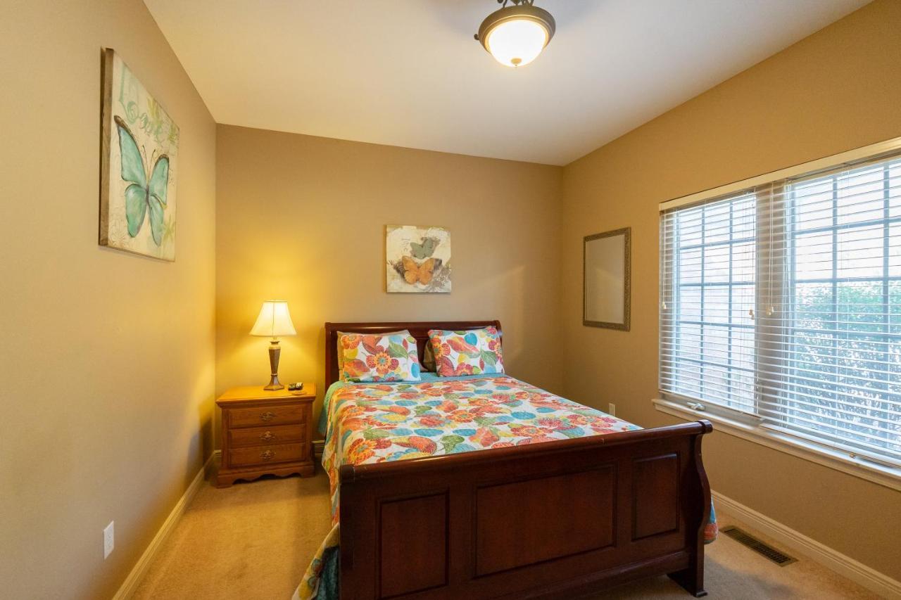 4Br Walk-In - Foosball Table - Hot Tub - Fire Pit - Free Tickets Included - Dv166 Бренсон Екстер'єр фото
