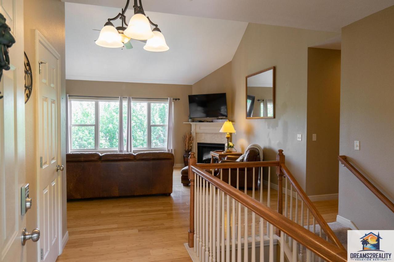4Br Walk-In - Foosball Table - Hot Tub - Fire Pit - Free Tickets Included - Dv166 Бренсон Екстер'єр фото